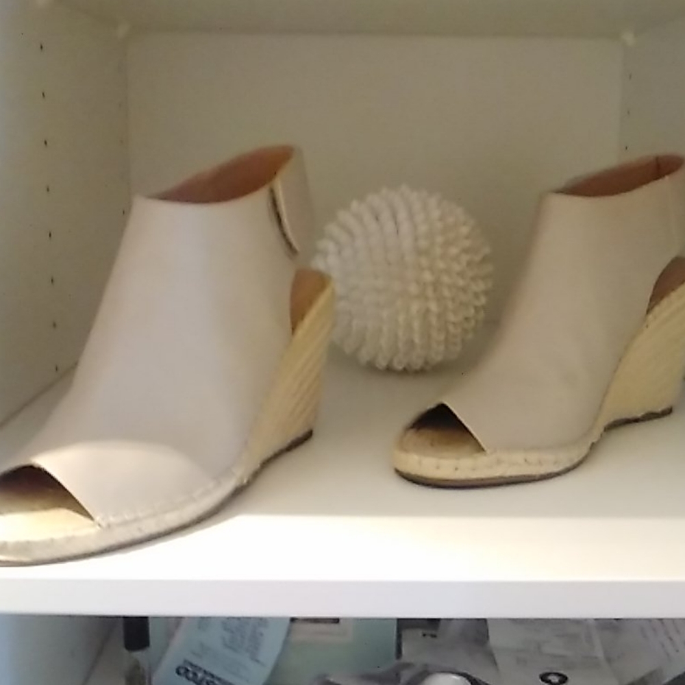 Matt&Nat Acacia-koala wedge sandals